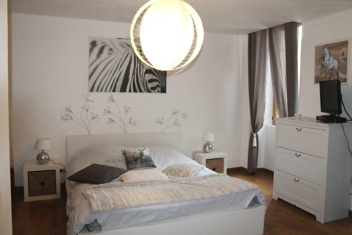 Les Calades Du Ventoux Apartament Montbrun-les-Bains Zewnętrze zdjęcie